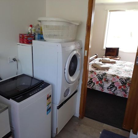 Waratah Waterfall Retreat Unit 1 Free Pay Tv In Two Rooms Free Wifi Exteriör bild