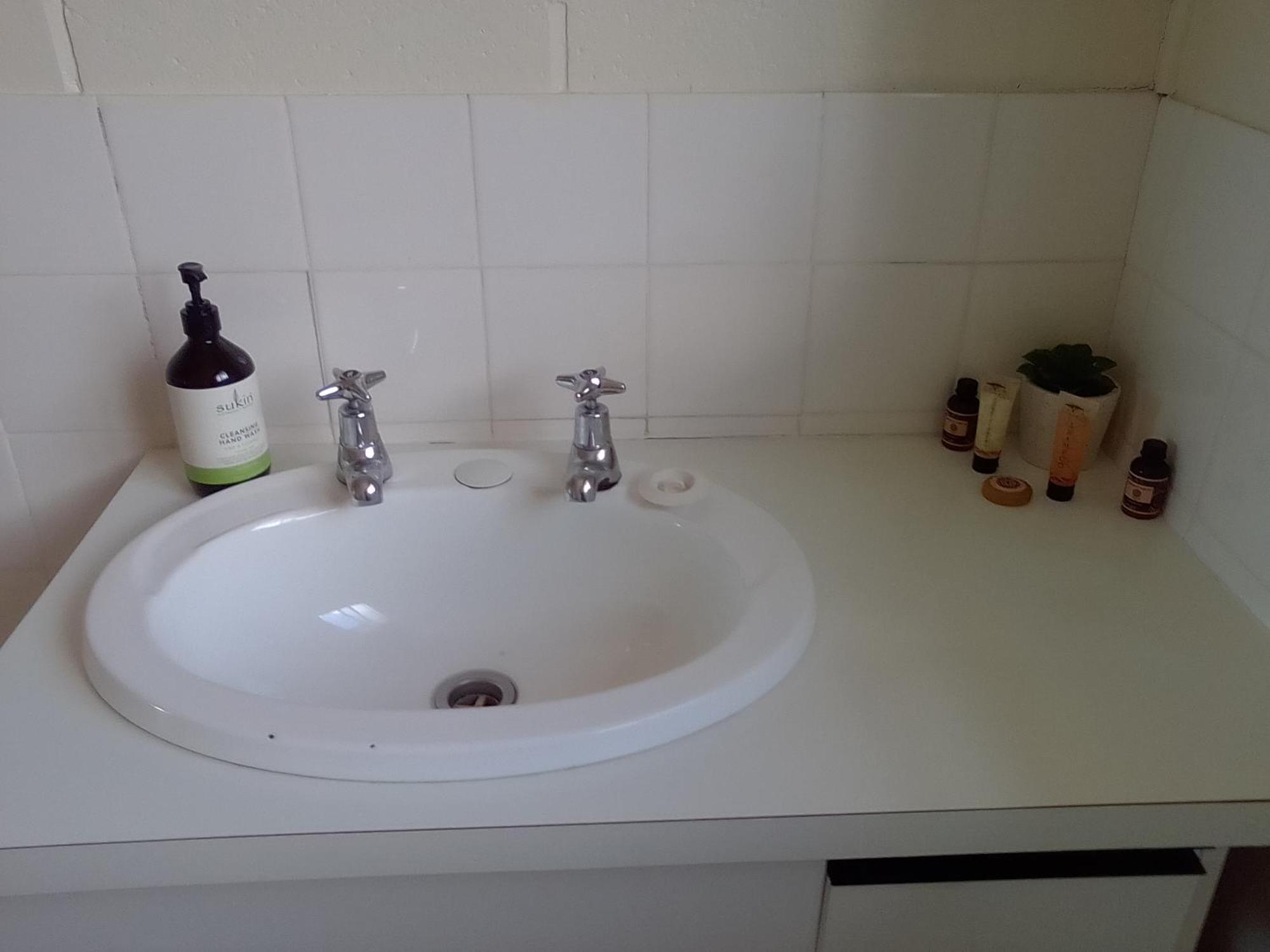 Waratah Waterfall Retreat Unit 1 Free Pay Tv In Two Rooms Free Wifi Exteriör bild
